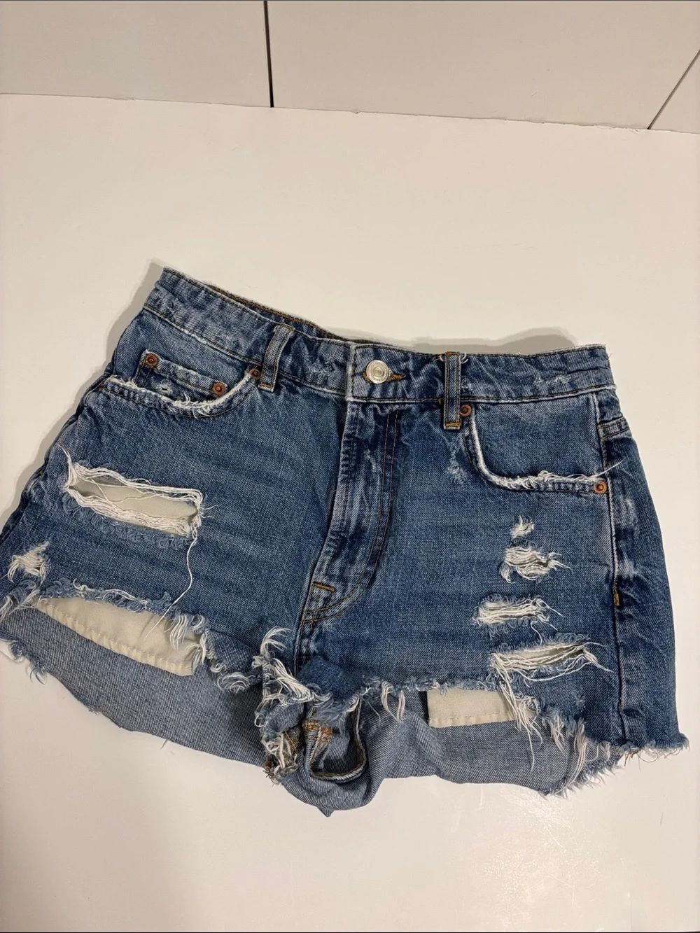 Zara Cutoff Denim Shorts - 4